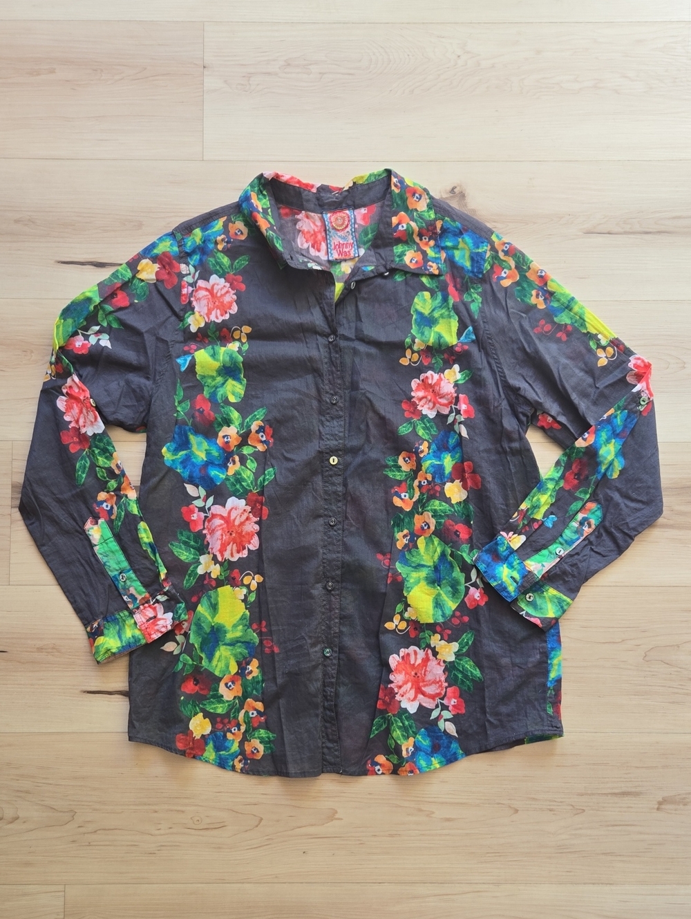 Johnny Was Silk Button Down, Size Medium